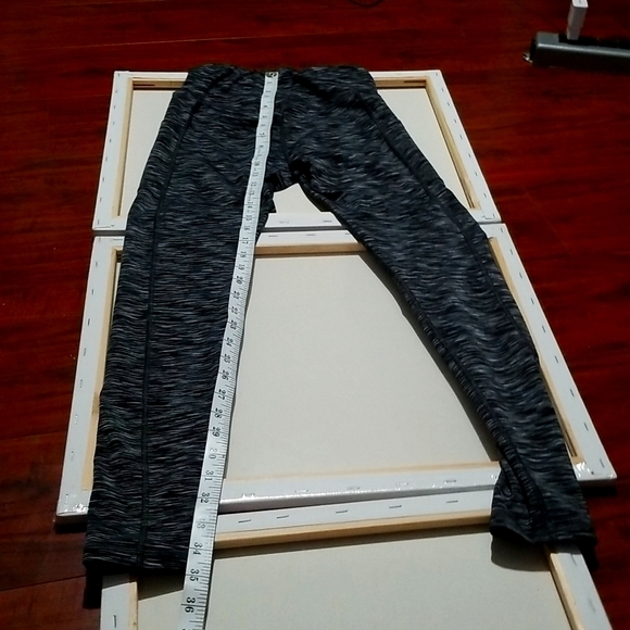 Female leggings - Dark with silver tiger stripe pattern. Very comfortable - Picture 5 of 7